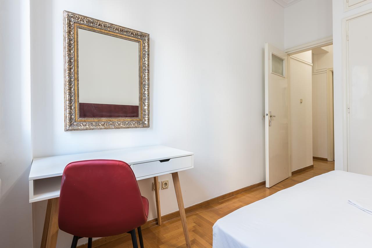 Victoria Grand Palace Apartments Афины Экстерьер фото